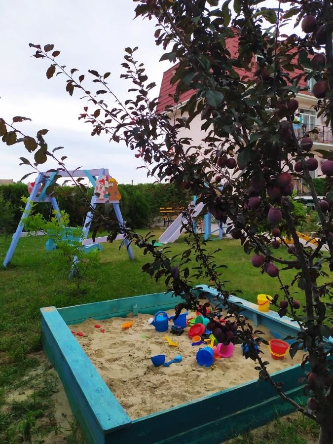 Гостевой дом Страна Чудес Штормовое-18